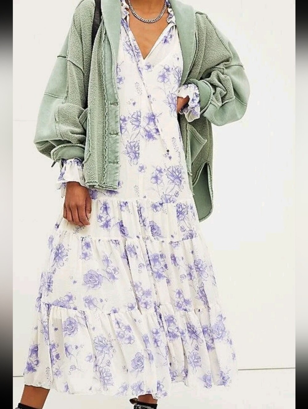 Free People Size M Oversized White & Blue Floral Maxi Dress Stunning